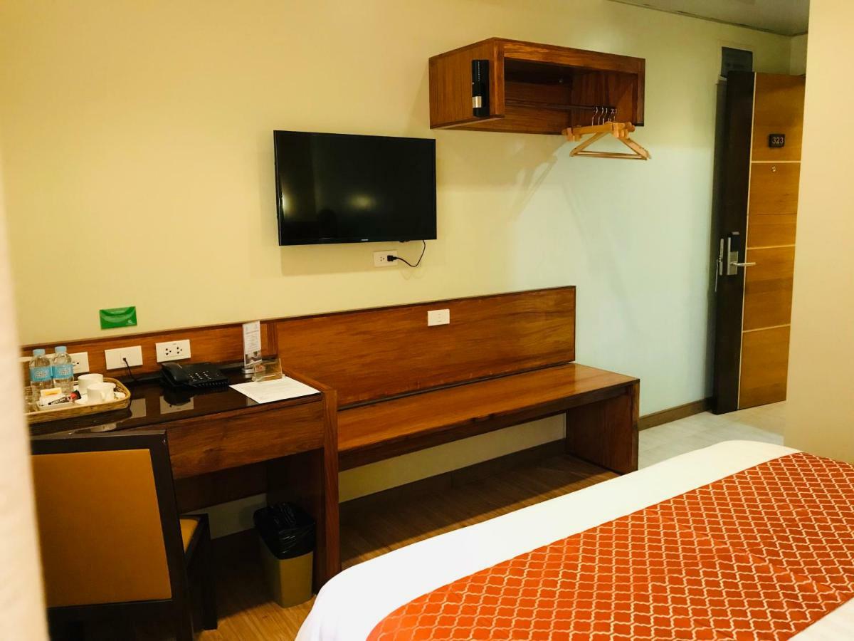 Coron Soleil Express Hotel Dış mekan fotoğraf